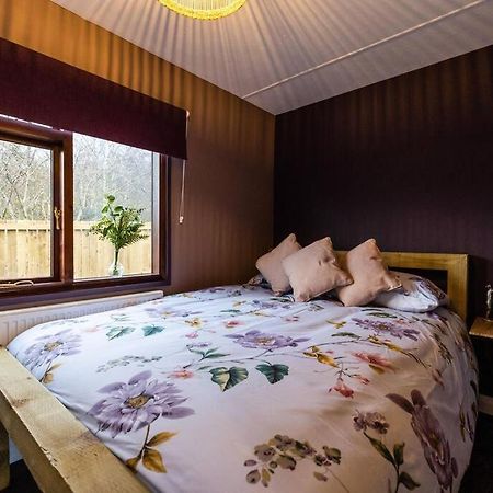 The Woodland Lodge - Wood Fired Hot Tub And Firepit Hambleton Eksteriør bilde